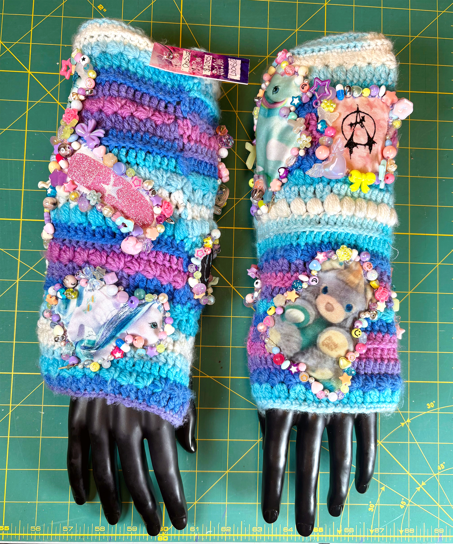 NOSTALGIC FROST Armwarmers